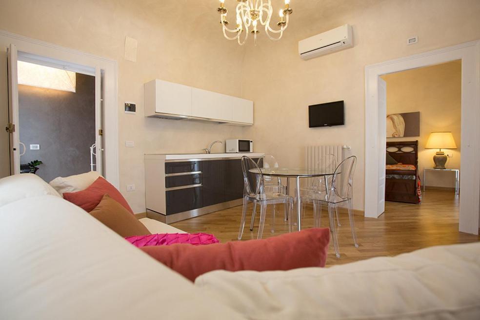 Bed&Breakfast Jsuite Джоя-дель-Колле Номер фото